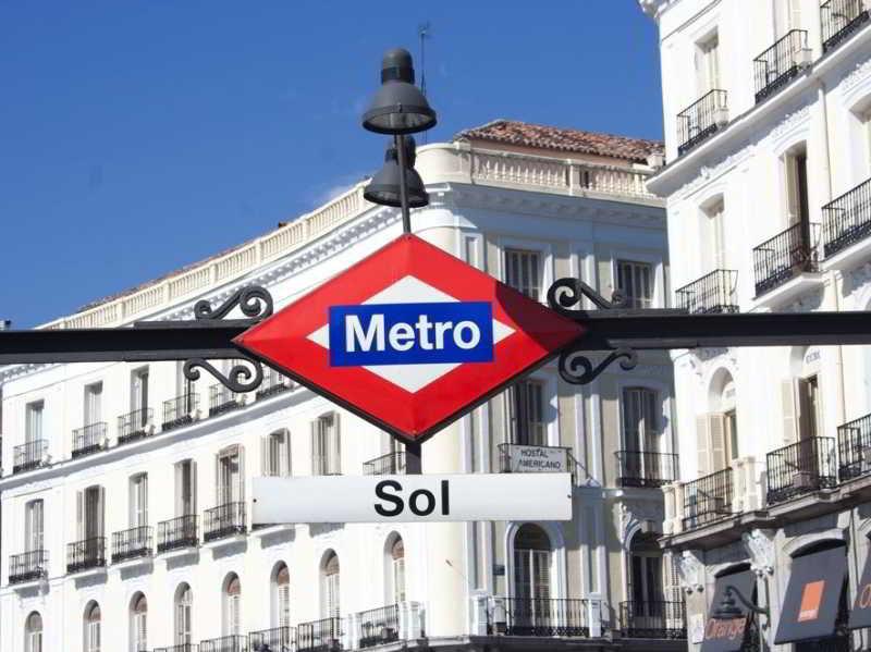Gran Via Sol Apartamentos Madrid Exteriör bild