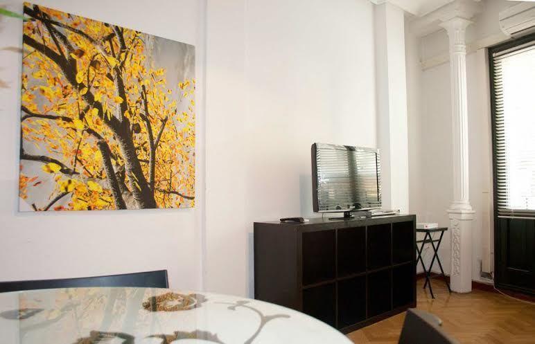 Gran Via Sol Apartamentos Madrid Rum bild